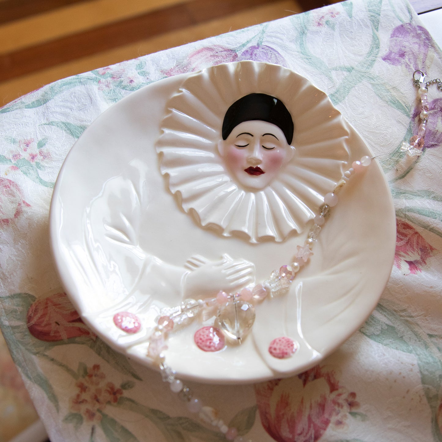 Pierrot Display Plate