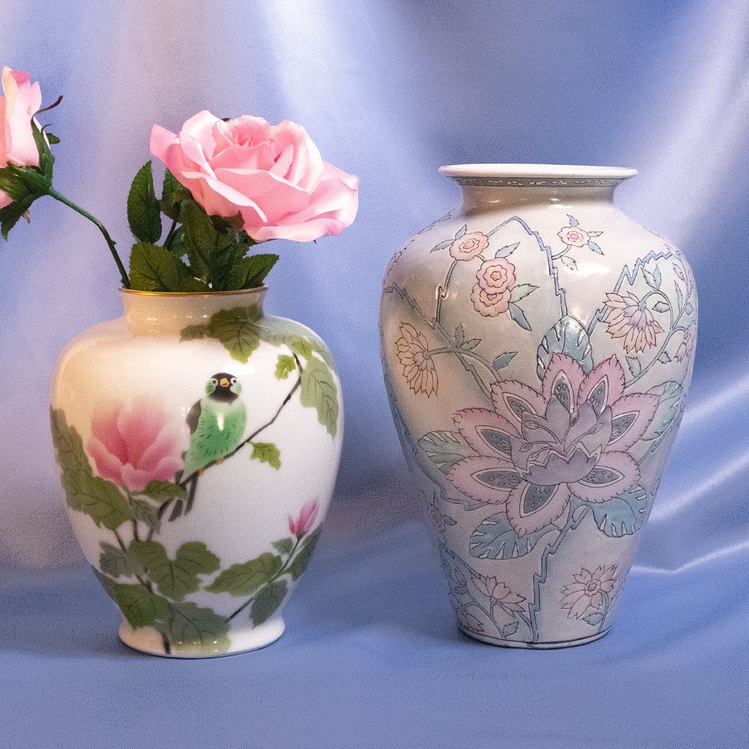 Porcelain WBI Chinese Vase