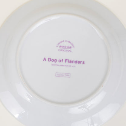 Dog of Flanders Display Dish